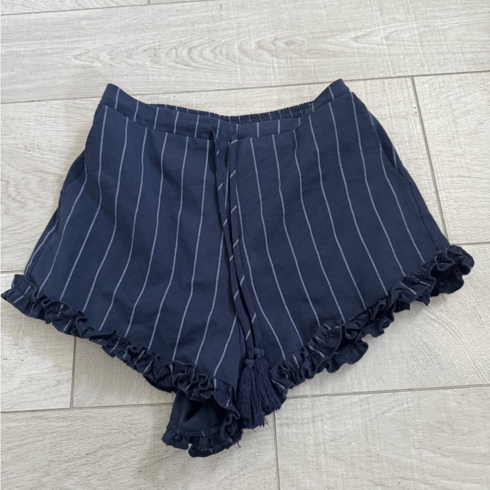 Tularosa- Vacay Shorts in Navy Strip